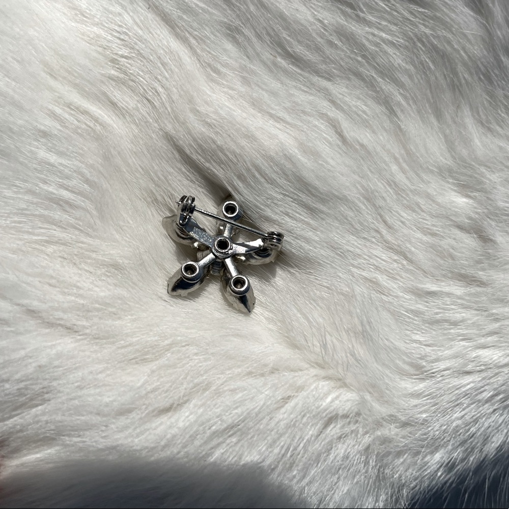 Crystal Brooch - vintage - Picture 3 of 3